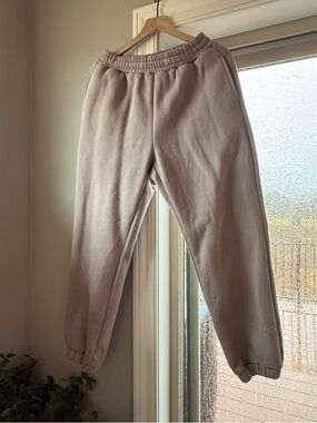 Comft Travel Essentials Sweatpants